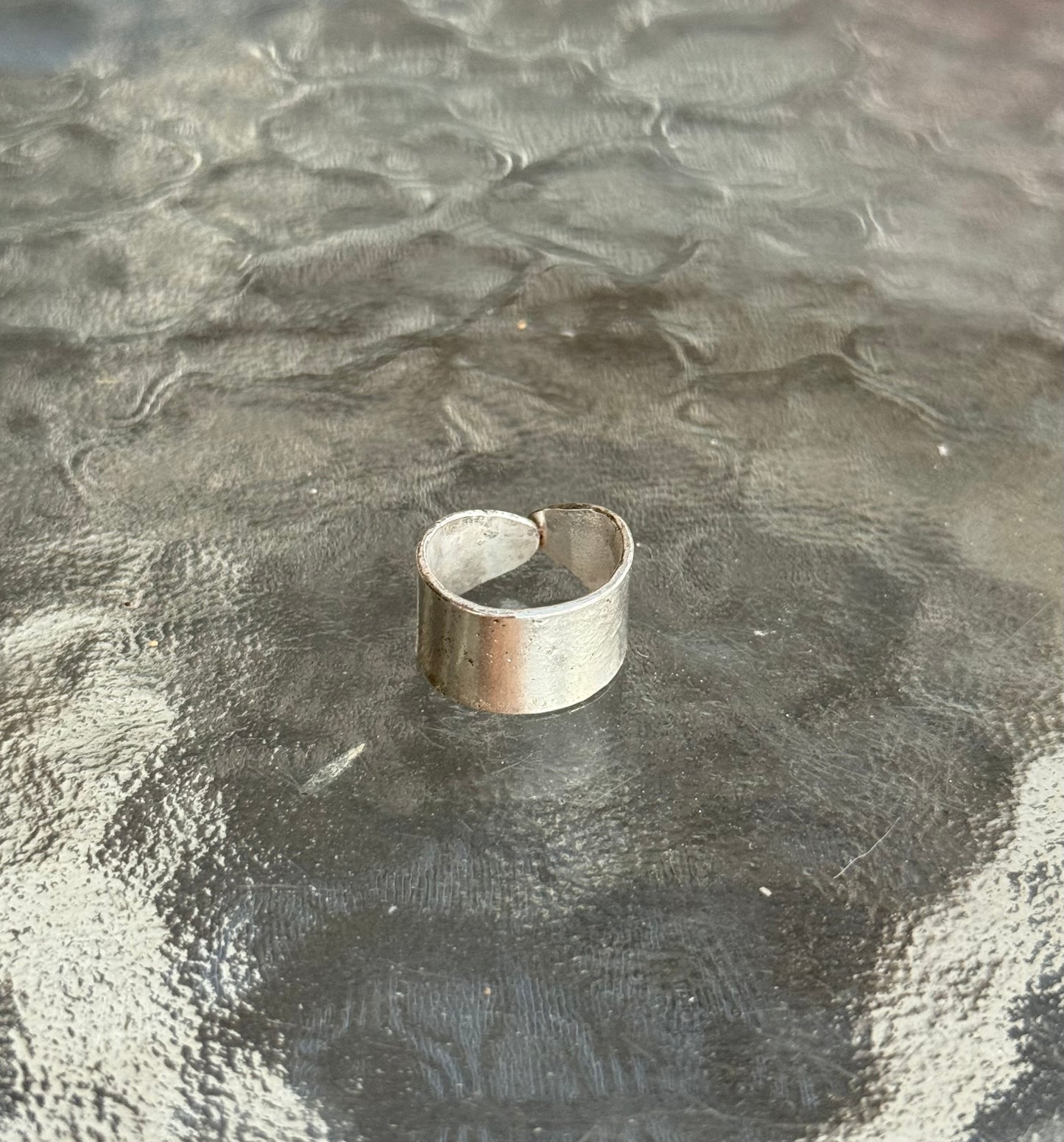 Anillo grueso simple