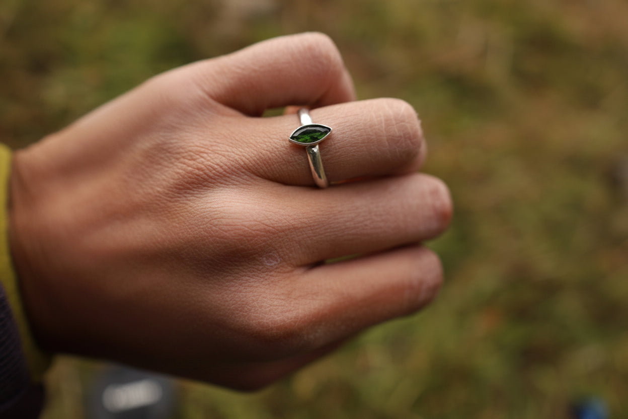 Anillo peridoto