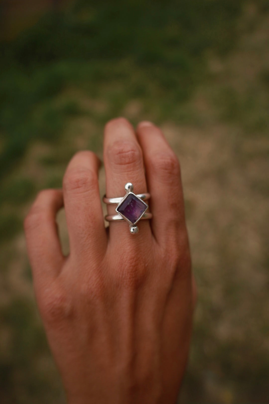 Anillo amatista pelotas