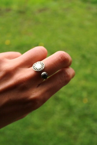 Anillo sol ajustable