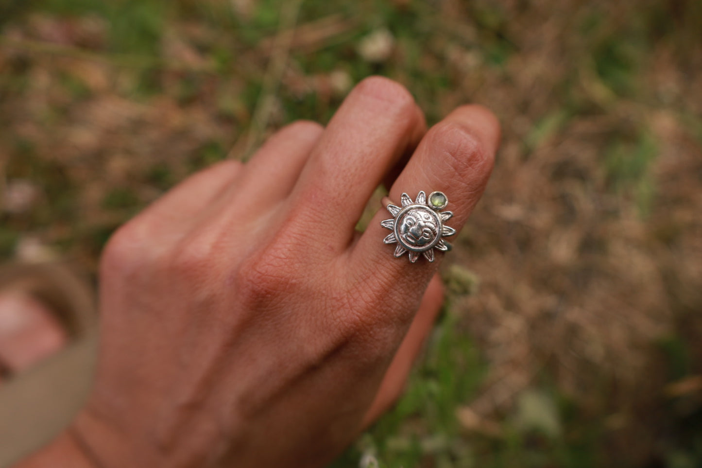 Anillo sol de mañana